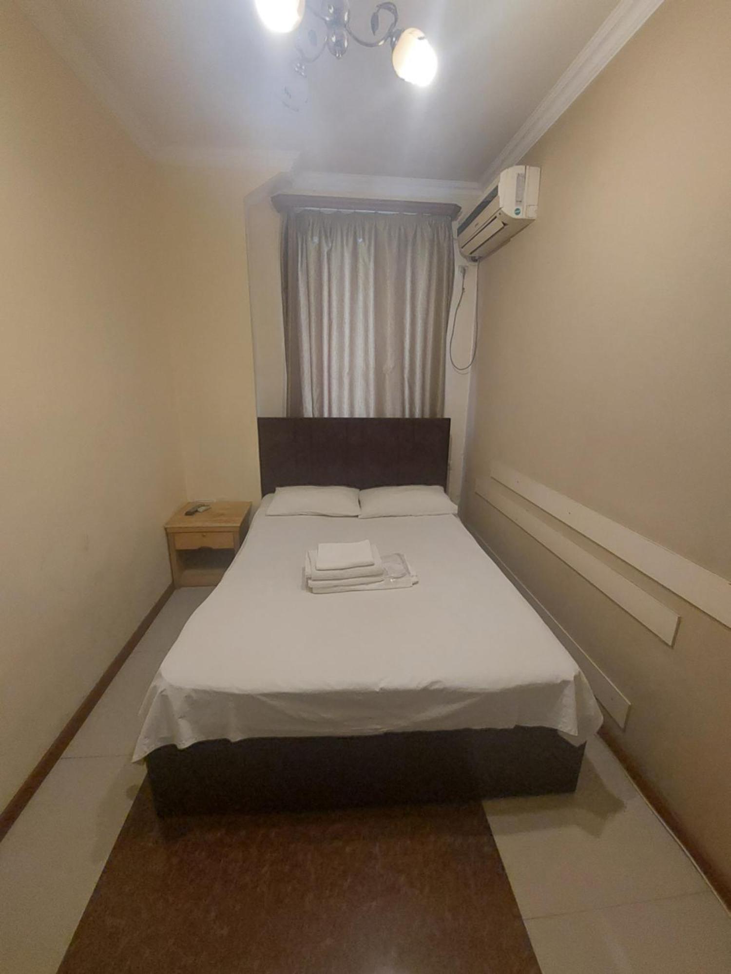 Rp Hotel- Hostel เยเรวาน ภายนอก รูปภาพ